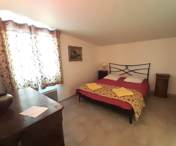 Gîte pour 7 personnes, avec jardin à Redortiers - 2