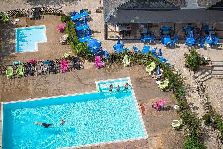 Mobil home pour 6 personnes à Seillac