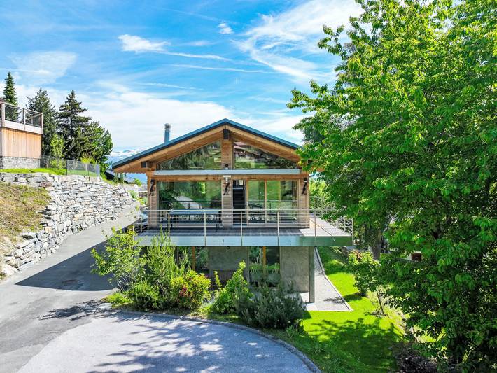 Ferienhaus für 8 Personen, mit Terrasse und Garten