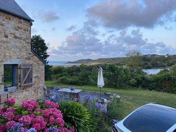 Gîte pour 10 personnes, avec vue sur le lac ainsi que vue et jardin, animaux acceptés dans Plage du Verger