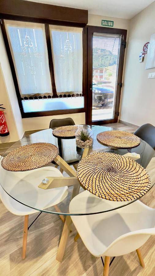 Gîte pour 2 personnes, avec vue et terrasse dans Arenas de Cabrales - 3