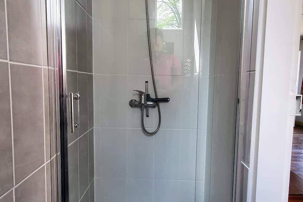 Quiet house Disney 15 min drive and close to train station to Paris in Pomponne, Sena y Marne