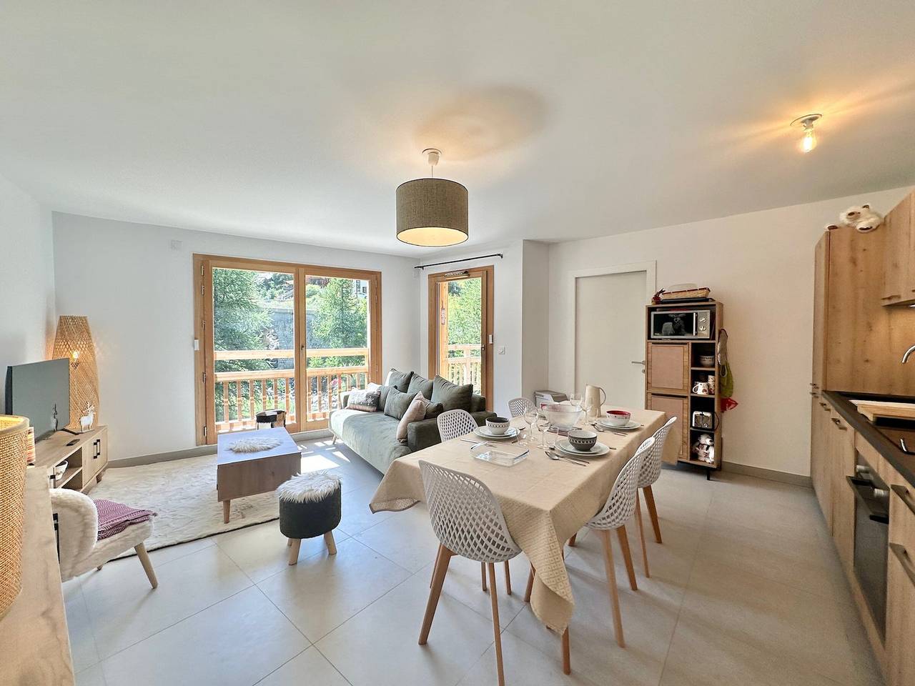 Geheel appartement, Vakantieappartement voor 7 personen met balkon in Vars, Briançon en omgeving
