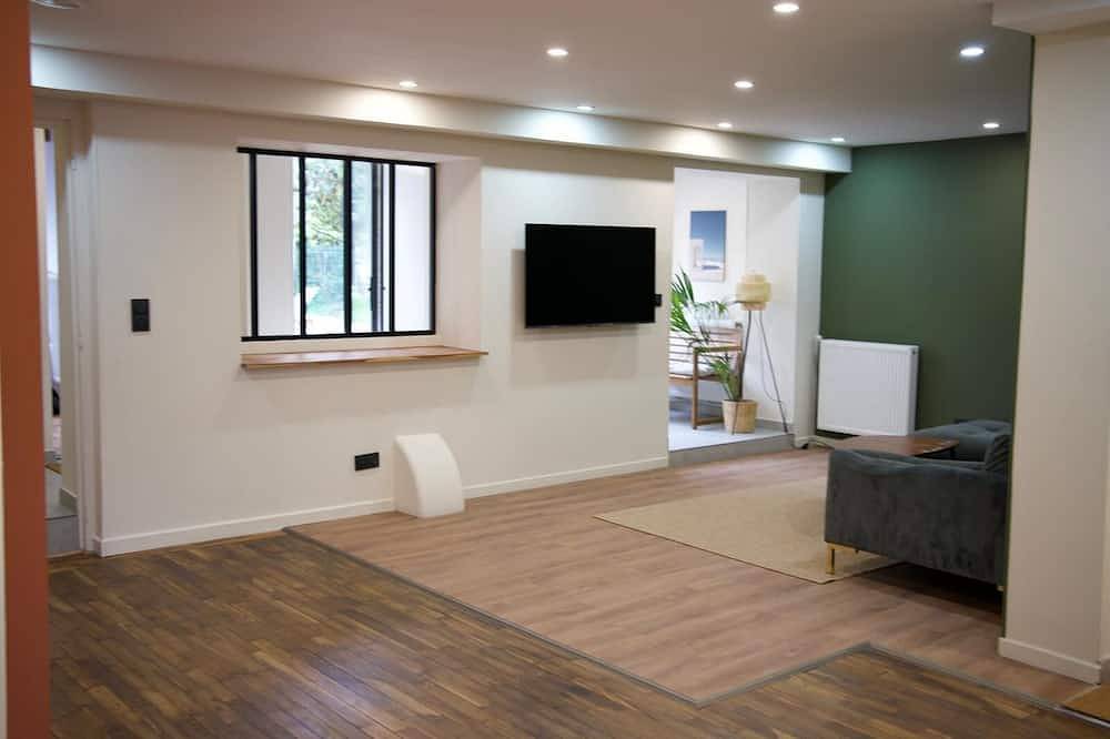 Beautiful Coliving bed & breakfast in charming Argenteuil in Argenteuil, Val-d'Oise