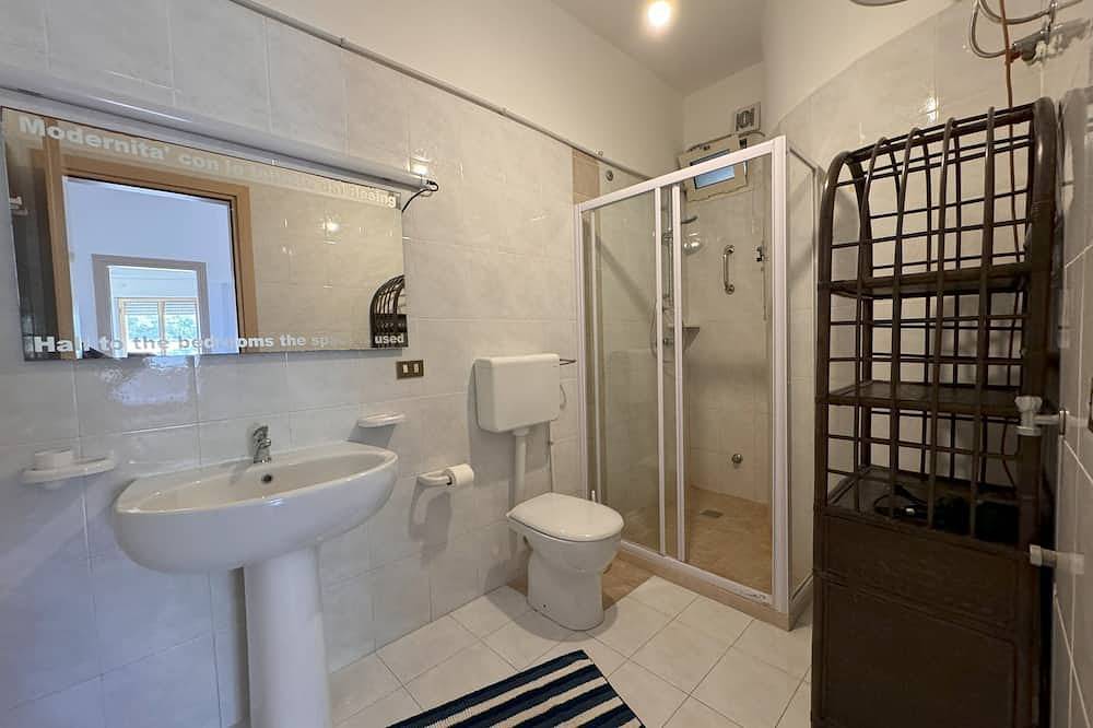 Ganze Wohnung, Villa Odetta - app. West, an oasis in the Salento sea between two nature reserves in Manduria, Golf von Tarent