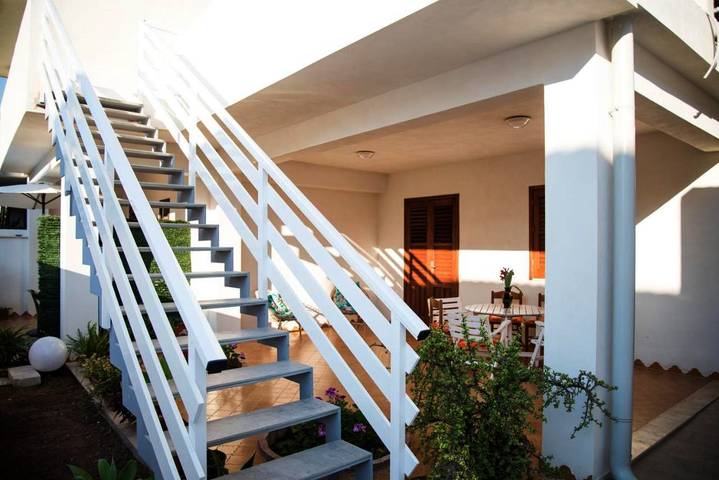 Gîte pour 2 personnes, avec vue et balcon à Punta Secca - 2