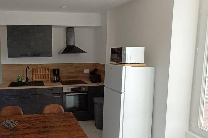 Gîte pour 4 personnes à Laroche-Saint-Cydroine - 4