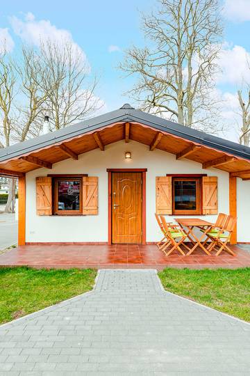 Ferienhaus für 2 Personen, mit Garten und Whirlpool sowie Sauna und Terrasse in Polen