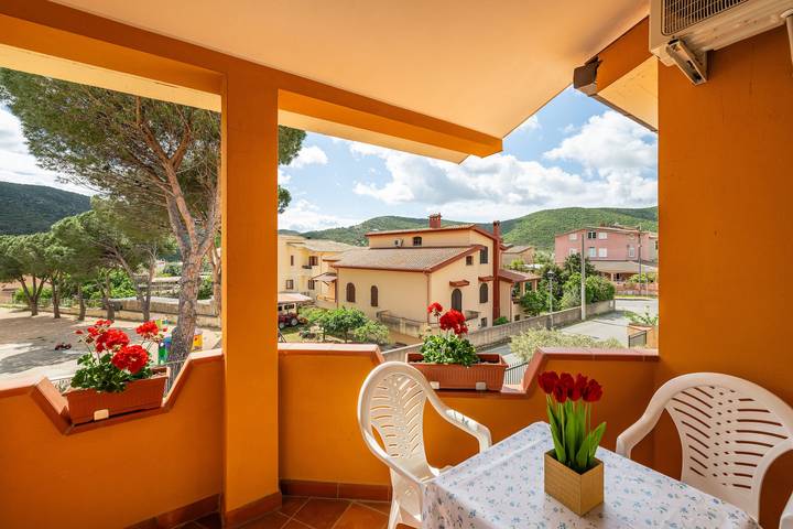 Location de vacances pour 5 personnes, avec jardin et balcon dans Domus De Maria