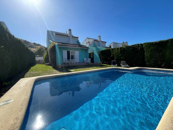 Villa pour 6 personnes, avec jardin ainsi que vue et balcon - 1