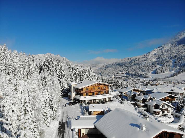 Hotel für 3 Personen, mit Balkon/Terrasse und Balkon sowie Terrasse und Garten in Achenkirch - 3