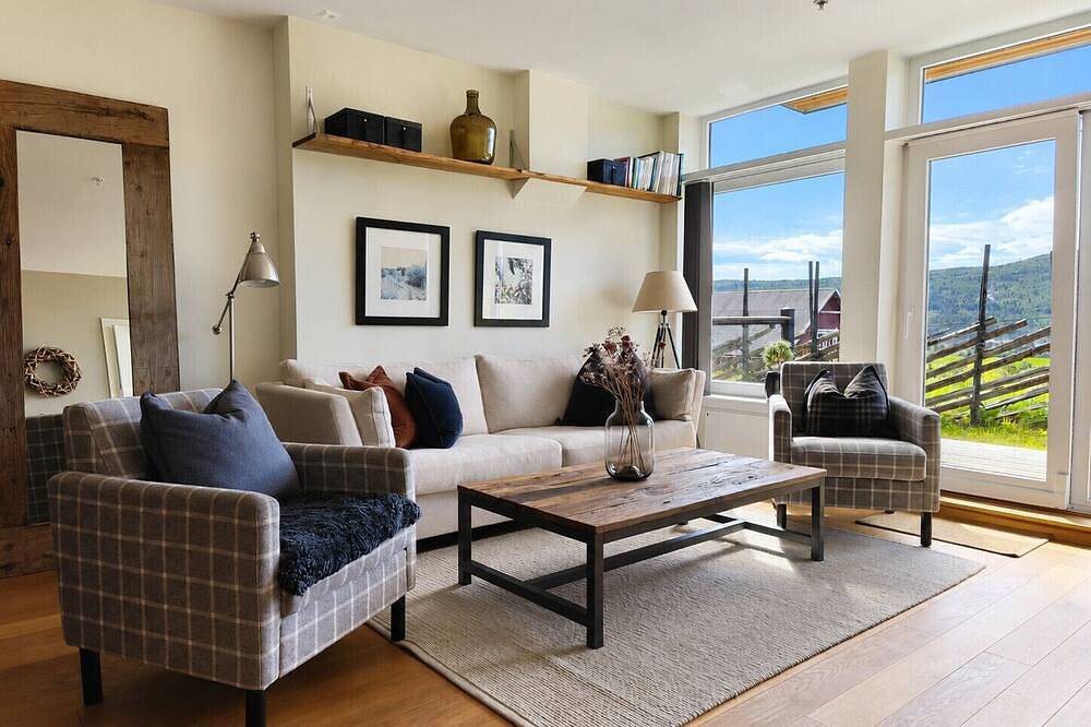 Ganze Wohnung, In the heart of magical Geilo – modern apartment with sunny terrace and views in Geilo, Hol