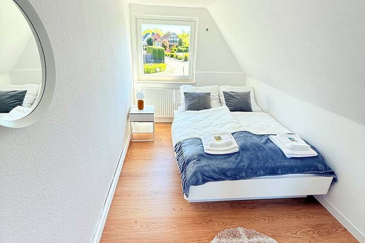 Modernes Ferienhaus mit Sauna, Kamin & Billard - nah am See in Klein Rönnau, Kreis Segeberg