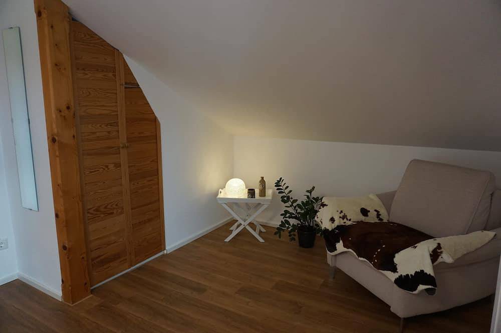 Ganze Wohnung, Jenbachtal, für 2 Personen, 70 qm, 1 sep. Schlafzimmer in Bad Feilnbach, Alpenland Tegernsee Schliersee