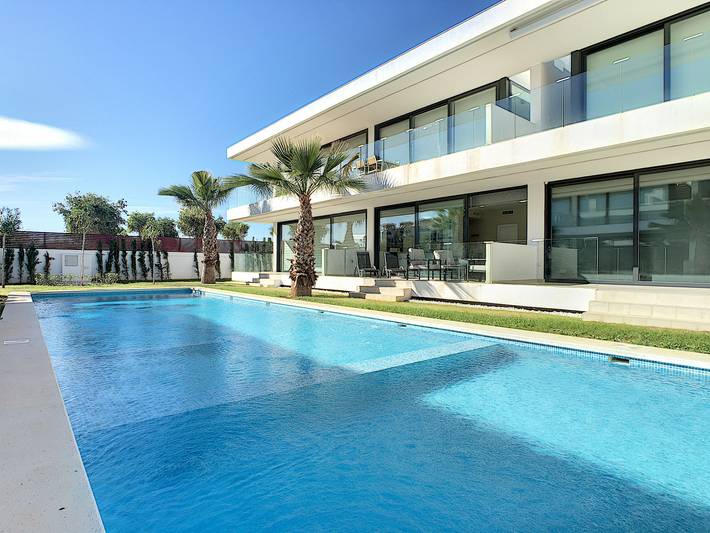 Apartamento para 4 personas, con terraza en Mar de Cristal
