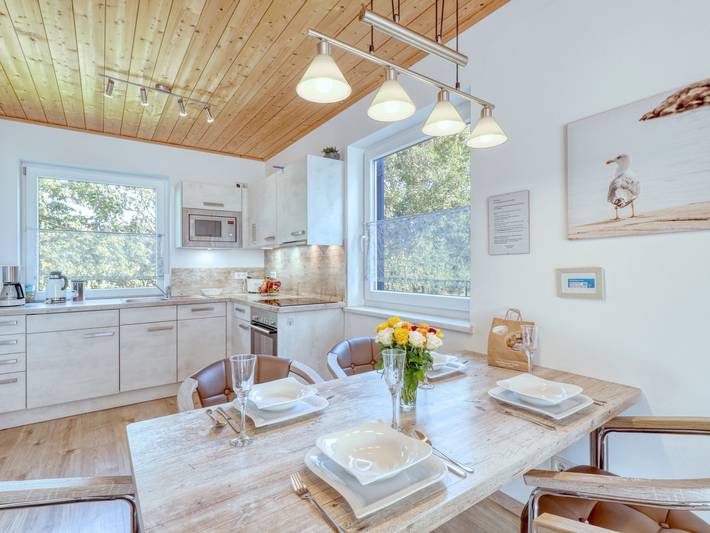 Ferienhaus für 4 Personen, mit Terrasse und Garten in Altefähr - 2