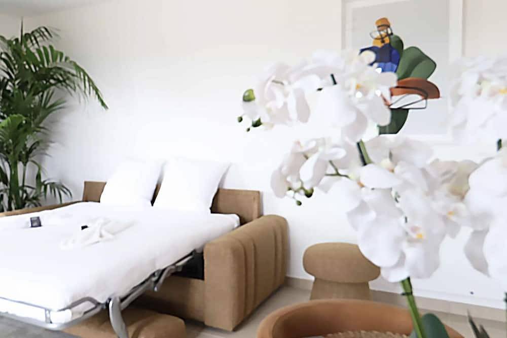 Ganze Wohnung, 4 personnes - Budget-Apartment-Ensuite mit Dusche in Bussy-Saint-Georges, Seine-et-Marne