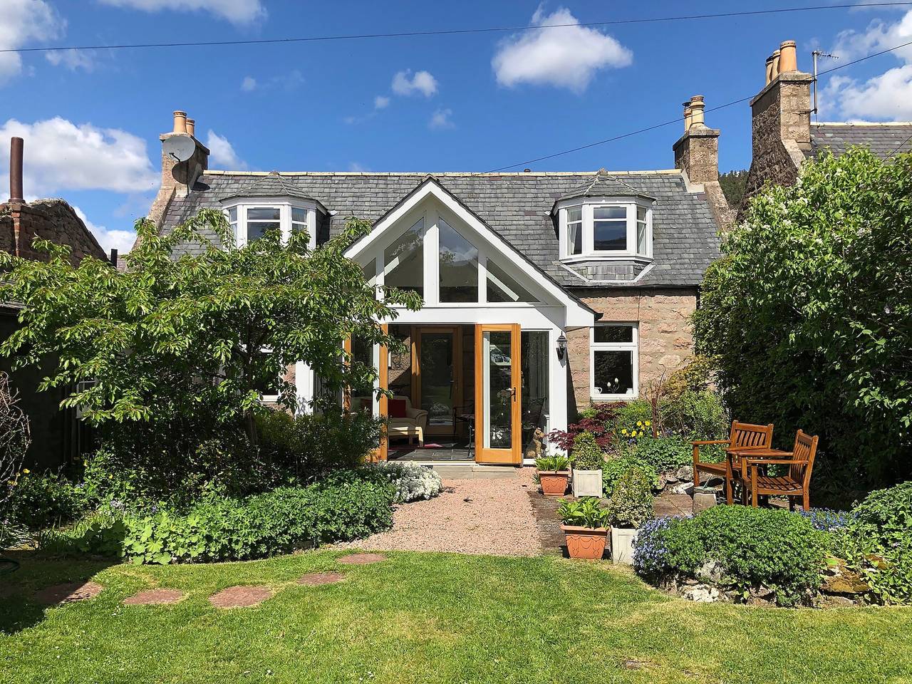 Log Cabin for 4 People in Ballater, Aberdeenshire