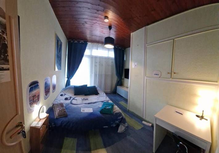 Gîte pour 2 personnes, avec vue et jardin dans Aeroport De Geneve Cointrin - 3