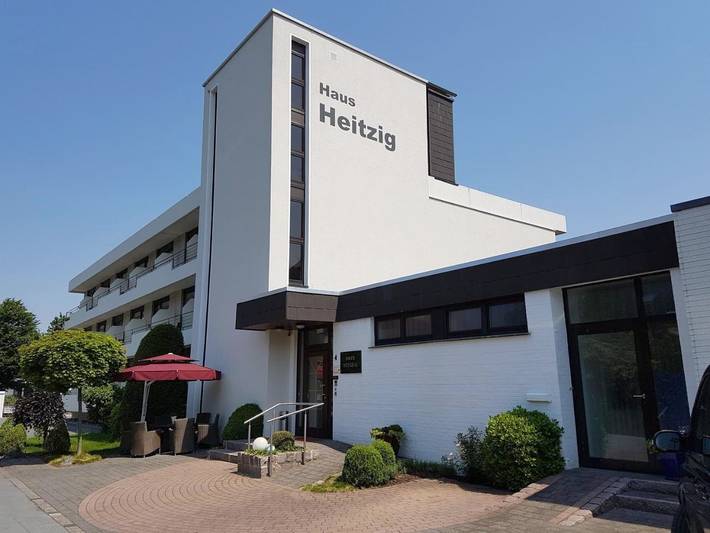 Ferienhaus für 2 Personen, mit Balkon und Terrasse sowie Garten und Ausblick