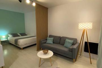 Appartement De Vacances pour 2 Personnes dans Poitiers, Vienne (France), Photo 1