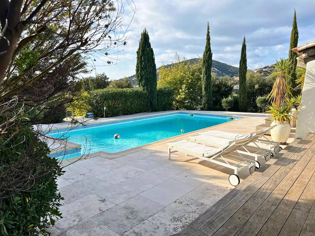 Villa pour 6 personnes avec piscine privée, à deux pas du Golf de Valcros, à La Londe-Les-Maures in La Londe-les-Maures, Côte méditerranéenne (France)