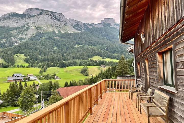 Vacation rental for 8 people, with Terrace and Pool as well as Sauna in Austria