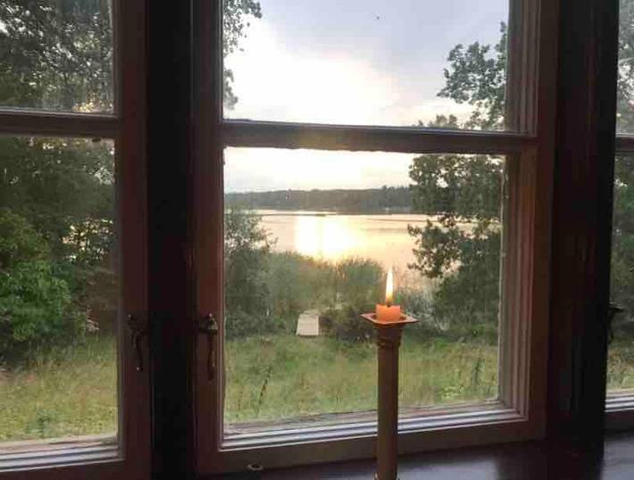 Ferienhaus für 6 Personen, mit Ausblick und Garten sowie Seeblick und Terrasse - 1