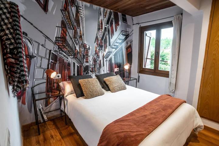 Apartamento para 2 personas, con Terraza además de Jardín y Vistas en Morella