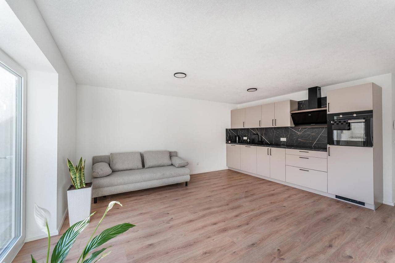 Check-In by Beone Rw-N in Rottweil, Forêt-Noire centrale