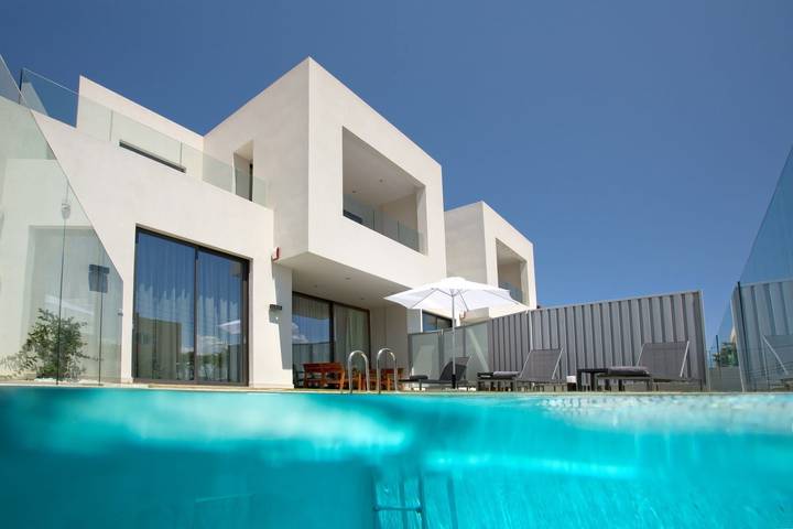 Ferienhaus für 8 Personen, mit Balkon und Meerblick