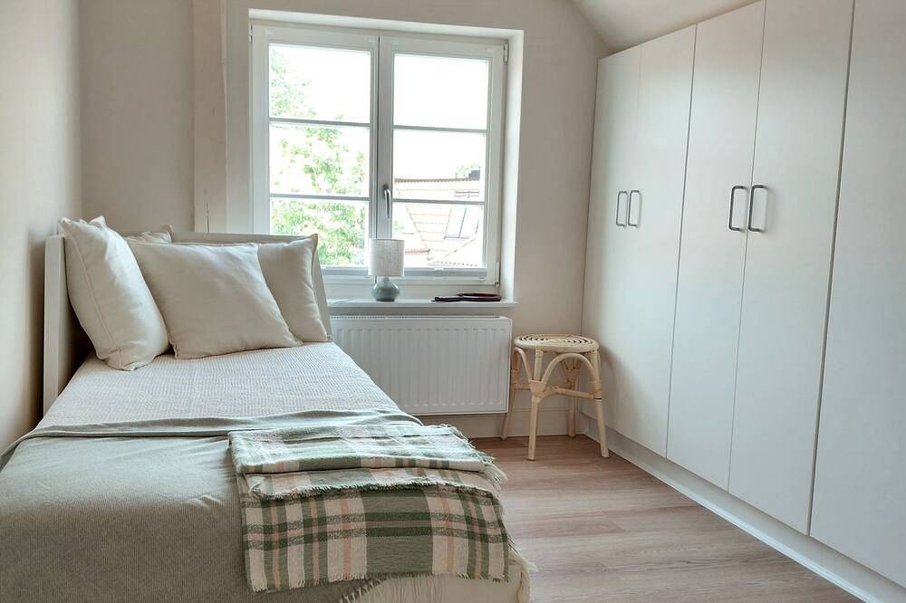 Stadtvilla Jever # Apartment 1832 in Jever, Südliche Nordseeküste