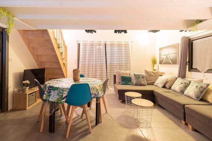 Location de vacances pour 4 personnes, avec jardin ainsi que jacuzzi et terrasse, animaux acceptés à La Roquette-sur-Siagne - 4