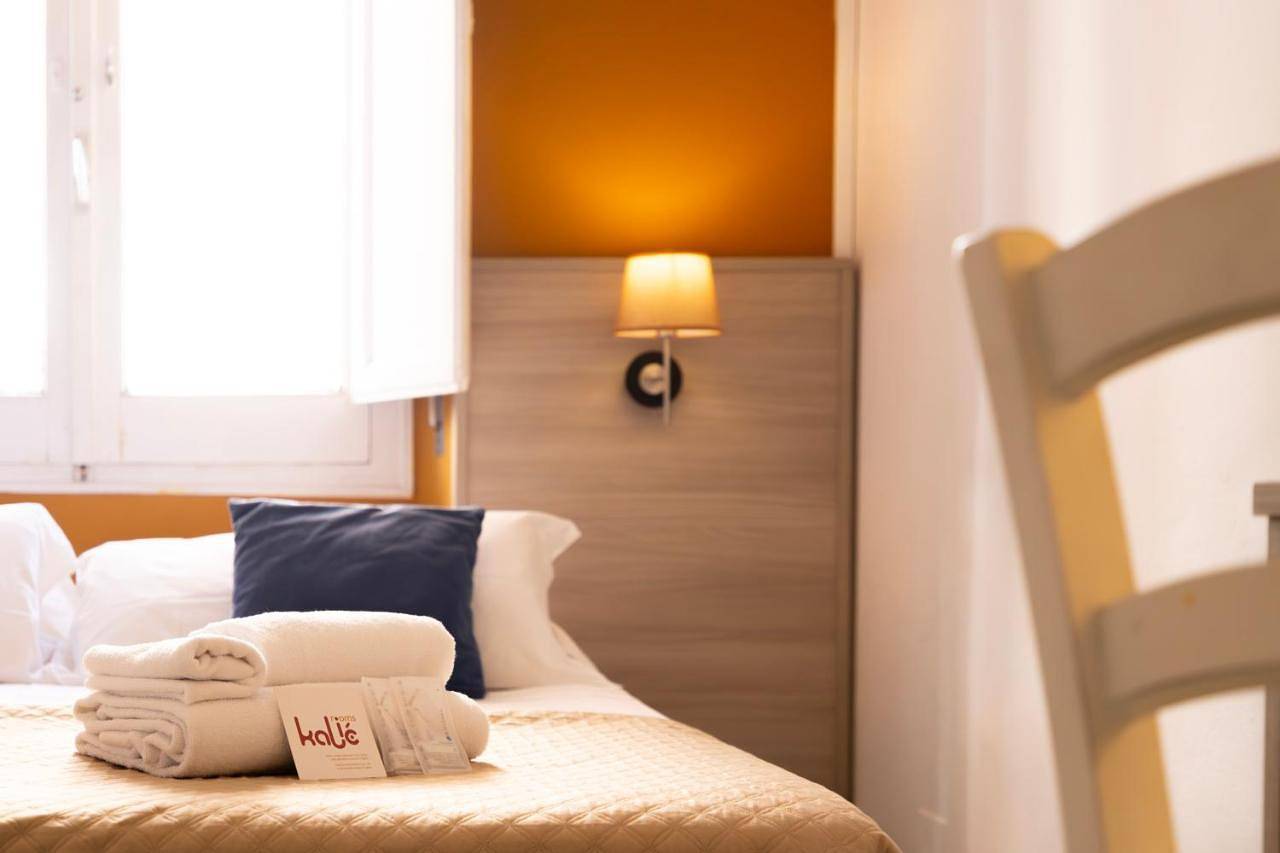Standard Single Room with Shared Bathroom in Bonaria, Cagliari