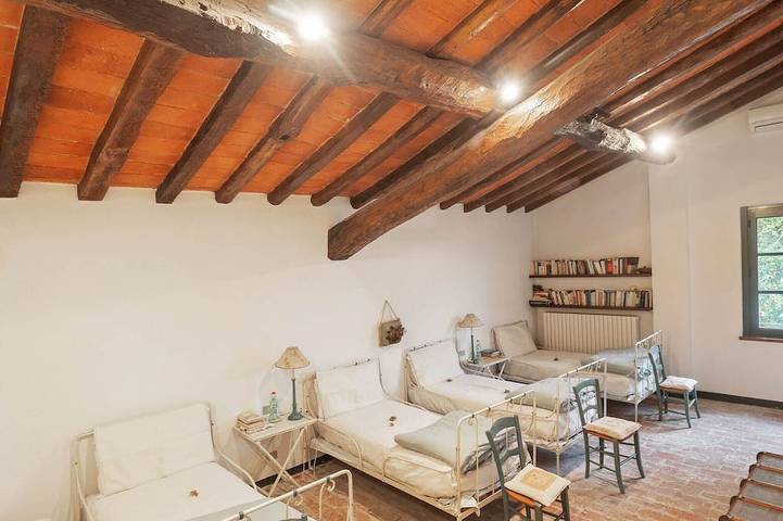 Location de vacances pour 6 personnes, avec jacuzzi et jardin à Stagno Lombardo - 3