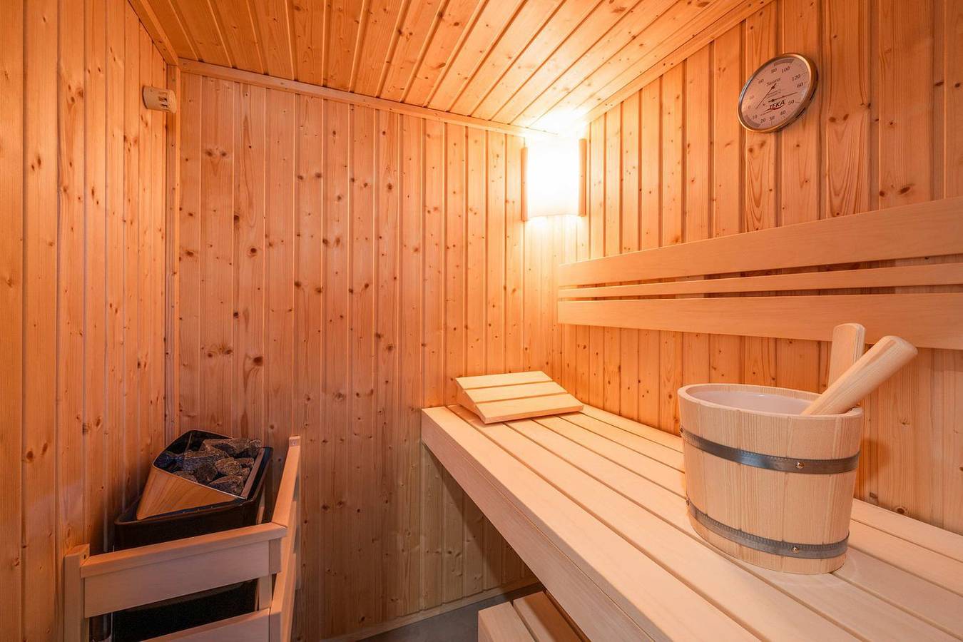 Modernes Ferienhaus mit Sauna & Garten in ruhiger Lage in Zirchow, Usedom