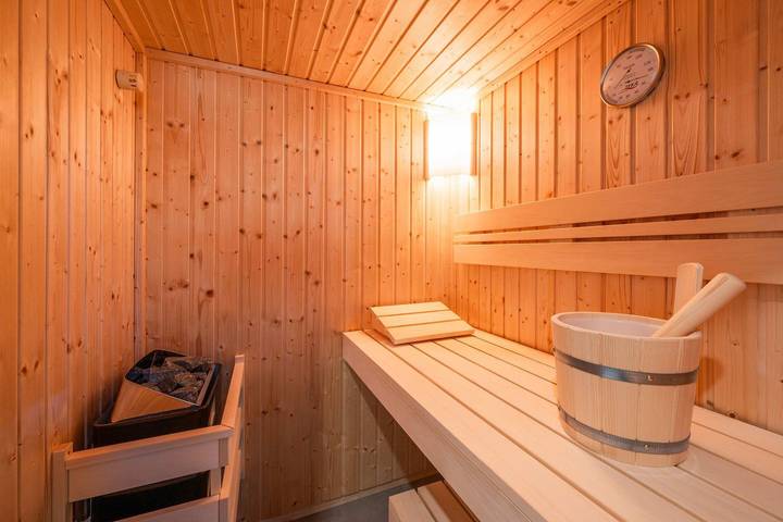 Modernes Ferienhaus mit Sauna & Garten in ruhiger Lage in Zirchow, Usedom