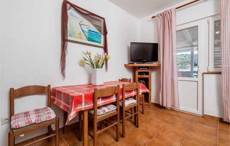 Ferienwohnung für 4 Personen, mit Garten und Terrasse, mit Haustier in Supetarska Draga - 4