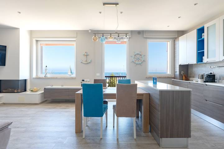 Appartement de vacances pour 4 personnes, avec vue et balcon