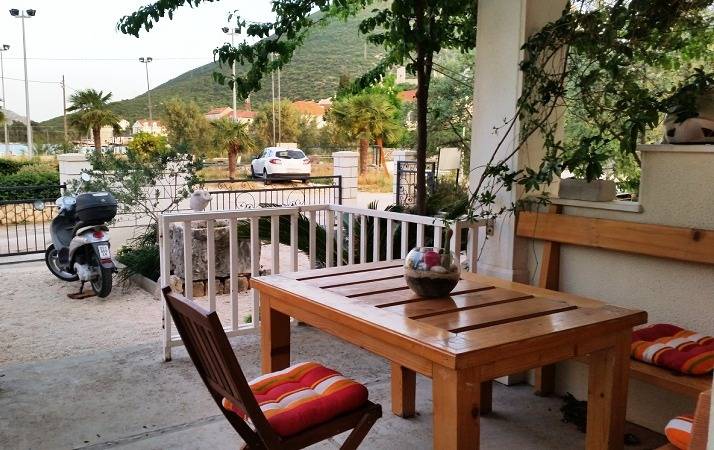 Ganze Wohnung, Ferienwohnung in Ston / Mali Ston mit Meerblick, Terrasse, Klimaanlage, W-Lan (3588-2) in Ston, Dubrovnik-Neretva