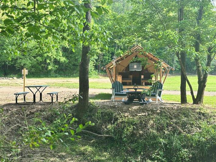 Camping für 2 Personen, mit Terrasse und Garten sowie Ausblick in Tennessee