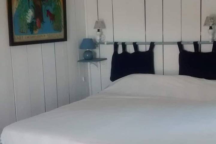 Gîte pour 2 personnes, avec terrasse et jardin à Ossès - 4