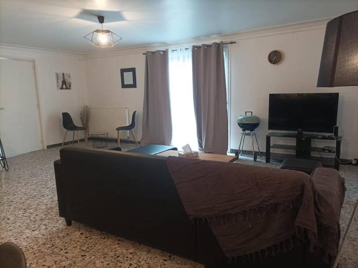 Location de vacances pour 6 personnes, avec piscine et jardin dans Château-Gontier-sur-Mayenne - 4