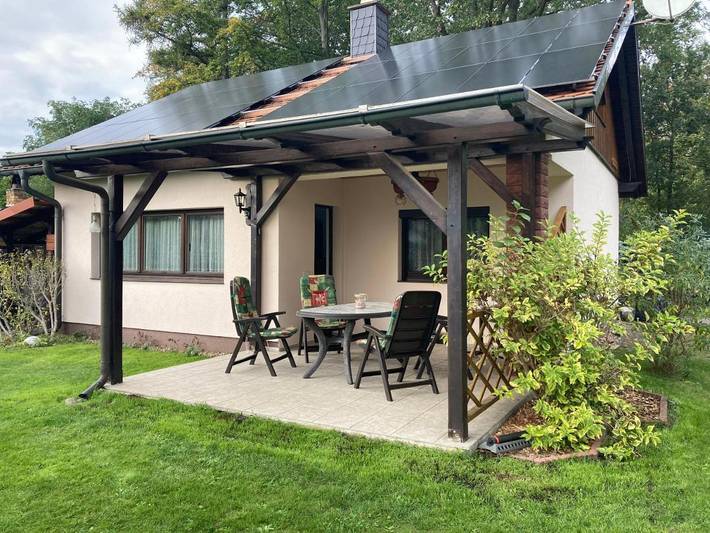 Ferienhaus für 4 Personen, mit Terrasse und Garten in Belgern-Schildau