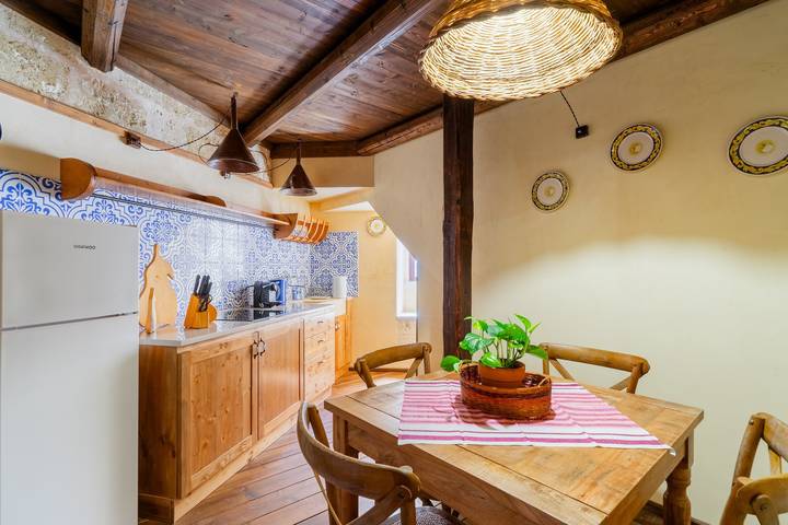 Hel lejlighed, Apartment 'Dimora Pisanelli' with Wi-Fi and Air Conditioning in Specchia, Taranto-bugten