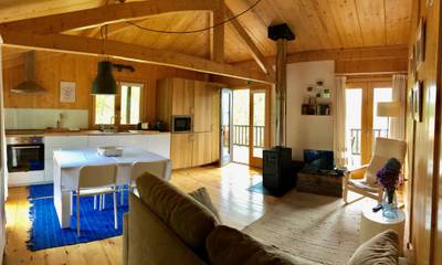 Casa rural para 4 personas, con piscina además de jardín y balcón, Familias con niños en Arcos de Valdevez