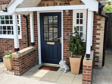 Cottage for 5 People in Freshwater, Isle of Wight, Photo 1