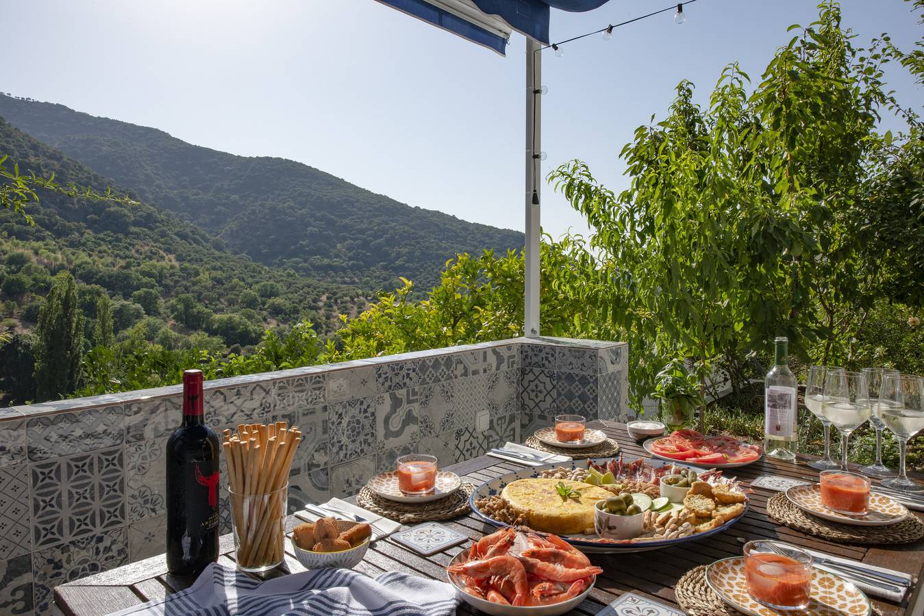 Casa Bella - Sleeps 8 with Pool in Benamahoma, Grazalema