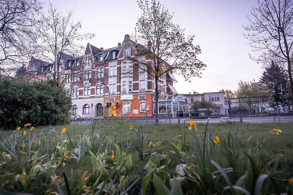 Dreibettzimmer,Du/Wc, Einzelbett/Doppelstockbett - Hotel Heinz in Plauen, Chemnitz und Umgebung