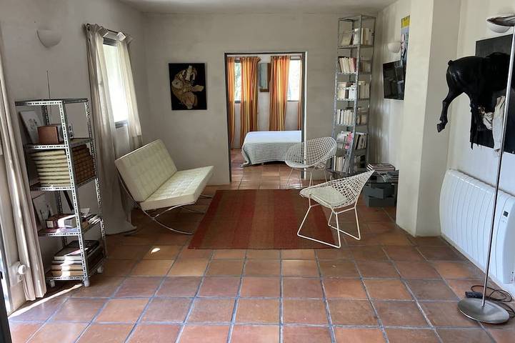 Location de vacances pour 2 personnes, avec terrasse et jardin à La Roque-sur-Pernes - 2